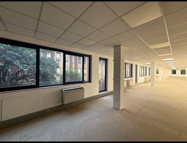 4,612M² OFFICE TO LET IN BRAAMPARK